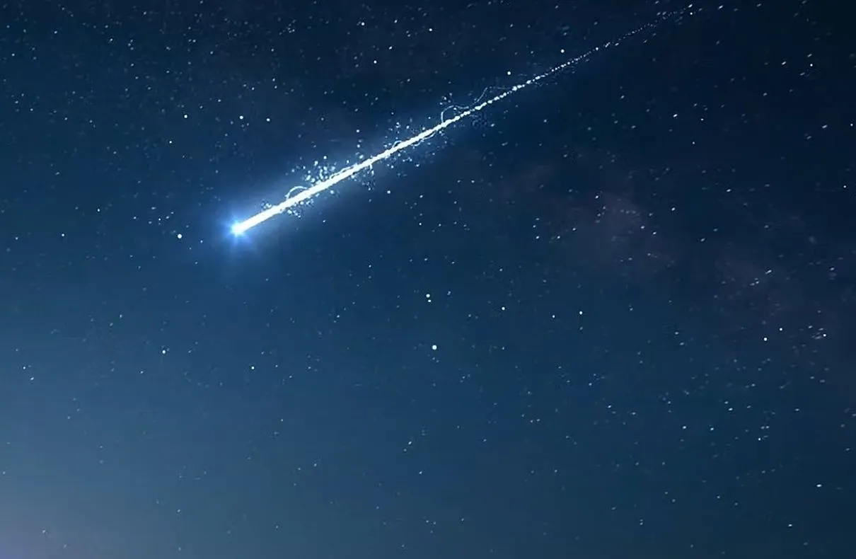 ‘Devil Comet’ Eruption in Space