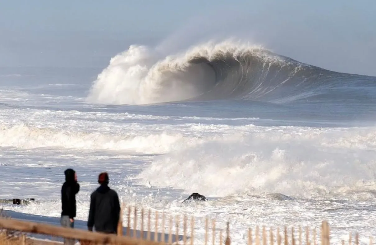 Massive Waves Hit California Coast