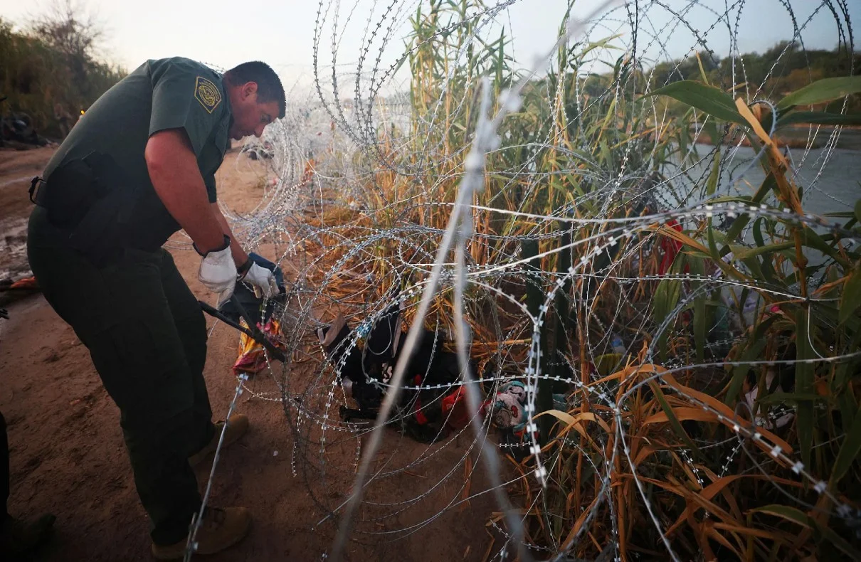 Supreme Court Orders Removal of Razor Wire at the Texas-U.S. Border