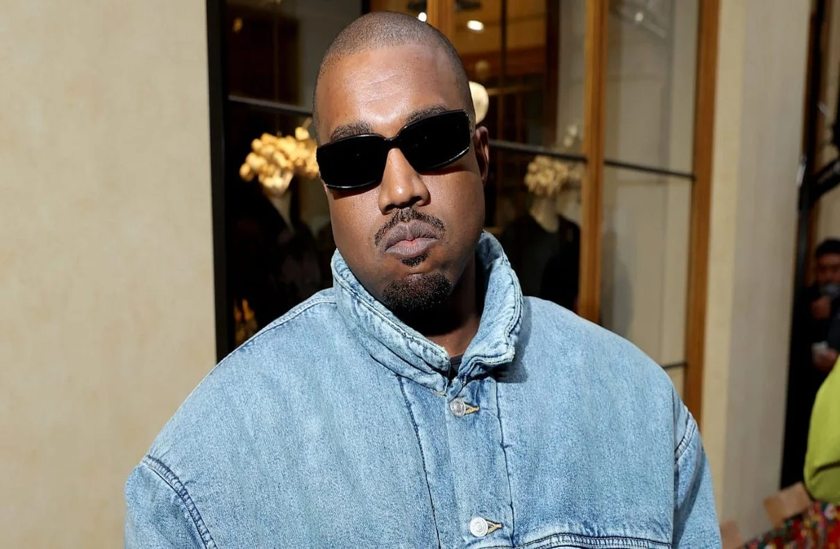 Kanye West 'vultures 1' Album A Rollercoaster Ride Of Distribution Woes