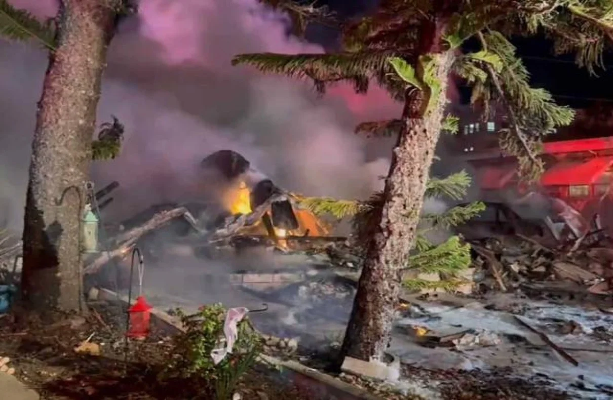 Small Plane Crash Leaves Multiple Fatalities At Florida Mobile Home Park