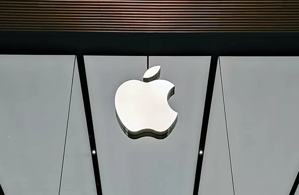 Apple Talks With OpenAI Towards Better AI for iOS 18