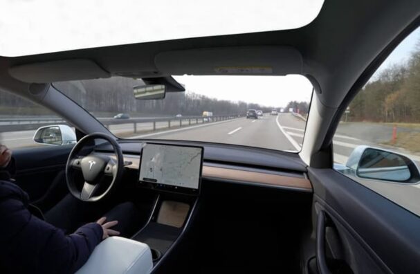 U.S. Safety Agency Probe into Tesla’s Autopilot System